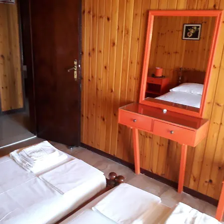 Apartment Akis