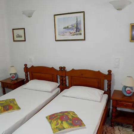 Akis Kontogialos-pelekas Appartement *