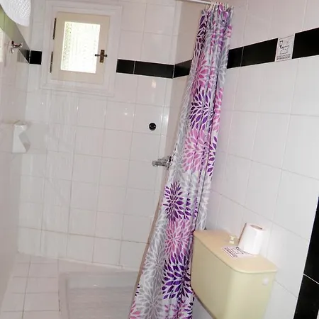 Akis Kontogialos-pelekas Apartament