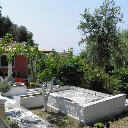 Akis Kontogialos-pelekas Apartament *