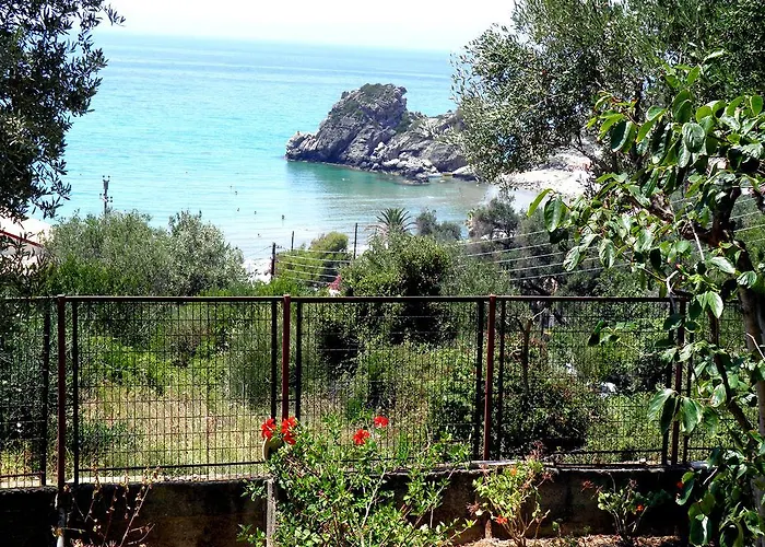 Akis Kontogialos-pelekas Pelekas