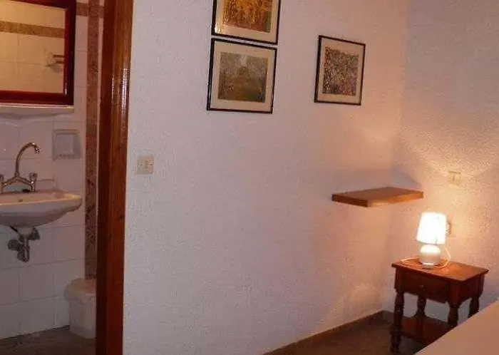 Akis Kontogialos-pelekas * Pelekas