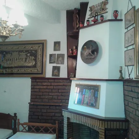 Akis Kontogialos-pelekas Διαμέρισμα